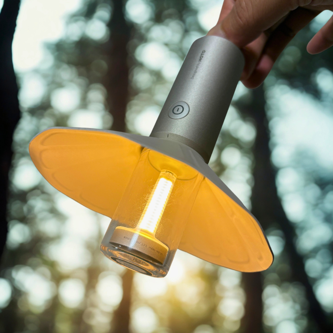Camp light｜多機能LEDキャンピングライト（USB充電式・シェード付き）