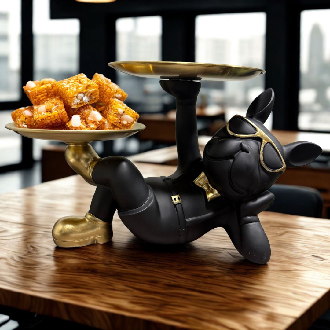 エレガントな黒と金のラッキードッグフィギュア（ブラック・フレンチブル）