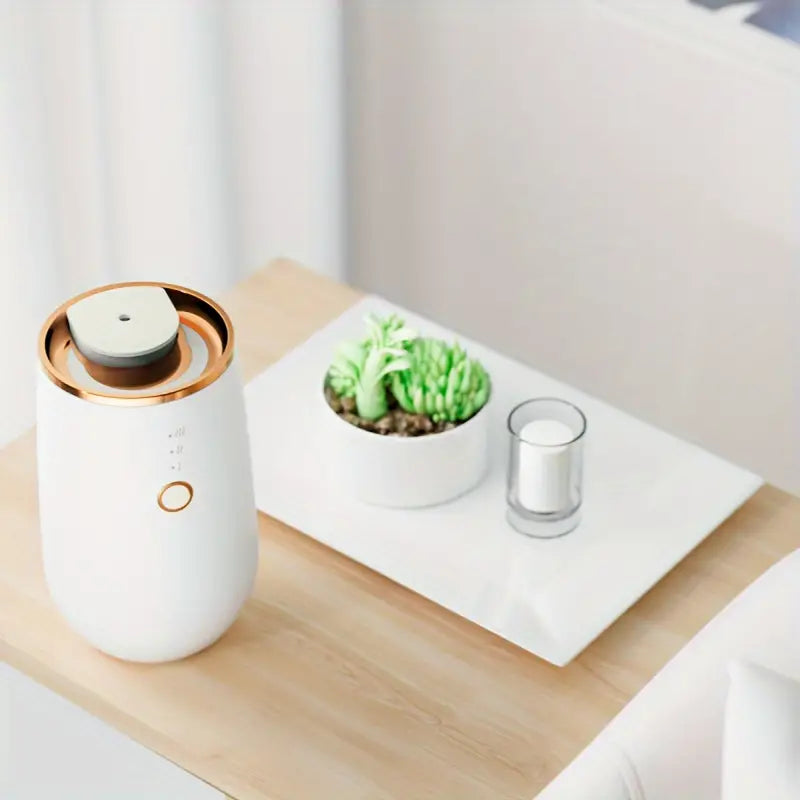 エッセンシャルオイルディフューザー｜静音で動くパーソナルスペース向け